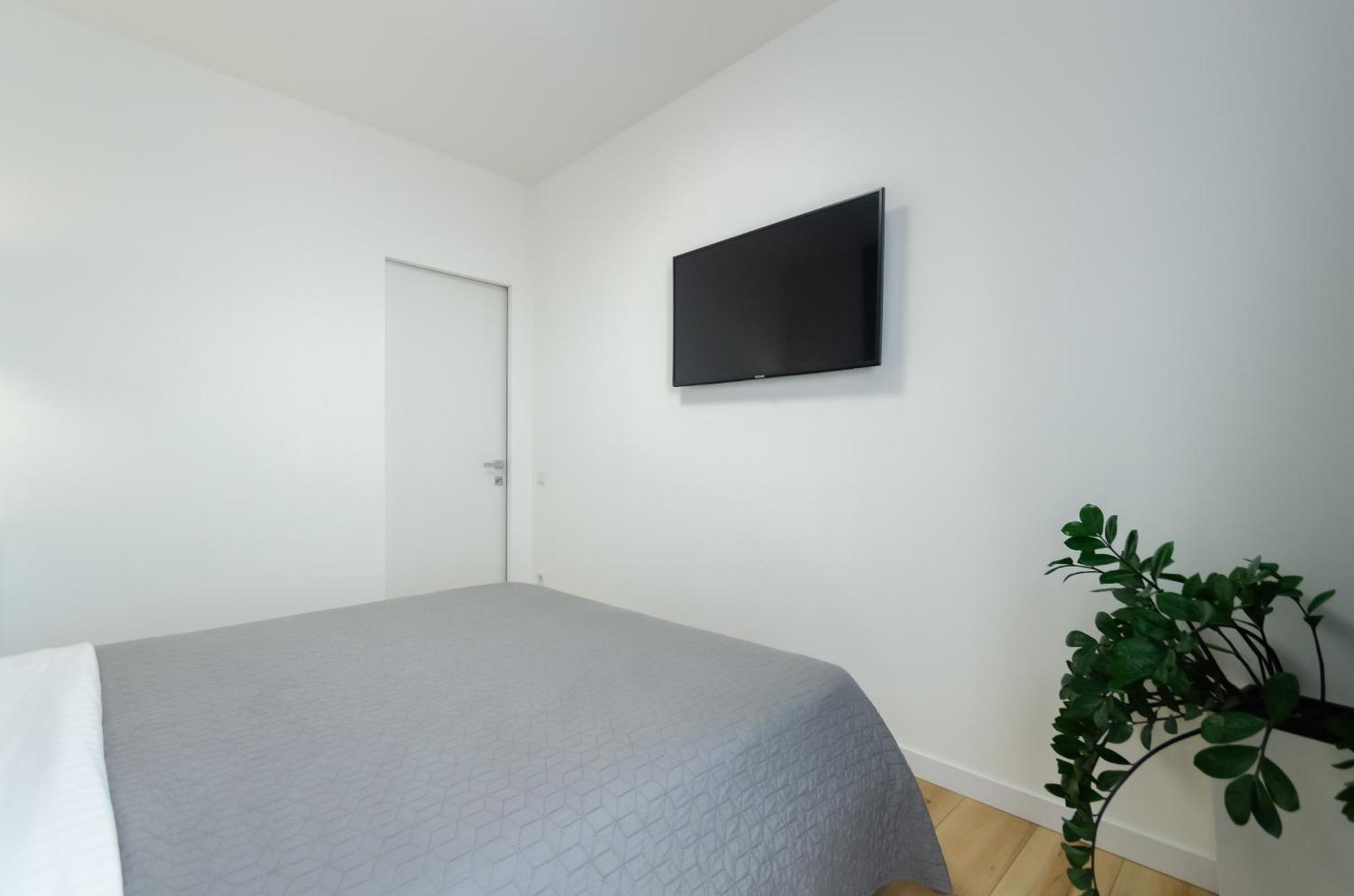 Petrovdom 234-241-86-96 In City View Apartments At Rc Kvartet,Near Central Railway Station Κίεβο Εξωτερικό φωτογραφία